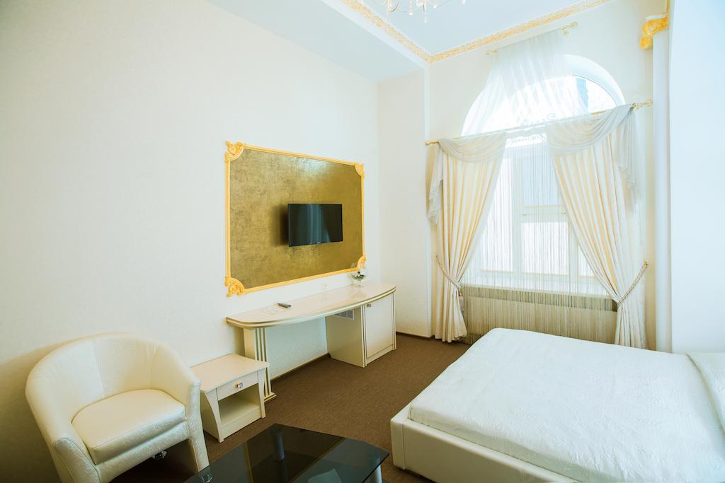 Lira Boutique Hotel Mogilev Bilik gambar